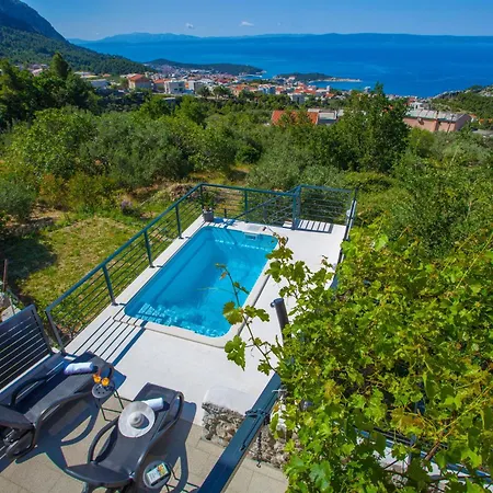 In Veliko Brdo Mit Privatem Pool Holiday home